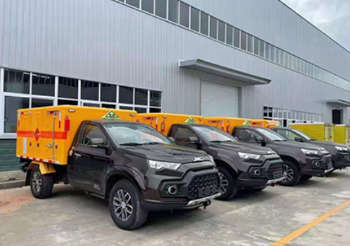 长征镇爆破器材运输车-保障安全与效率的关键